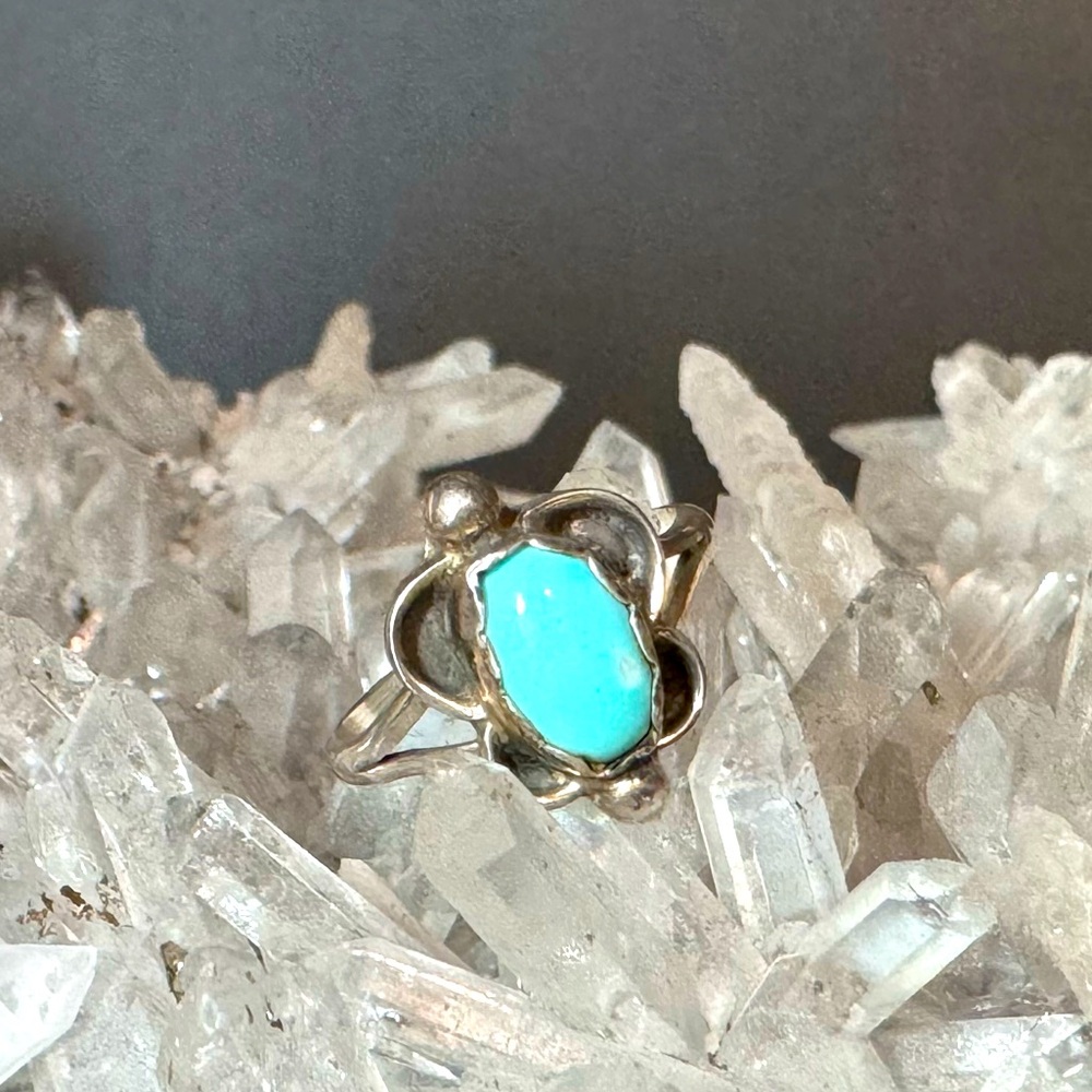 Petite Navajo Turquoise Ring